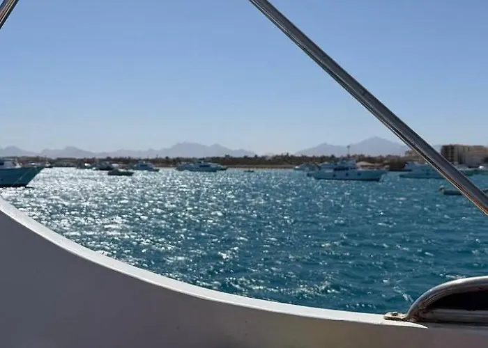Tour Hotel en barco Hurghada